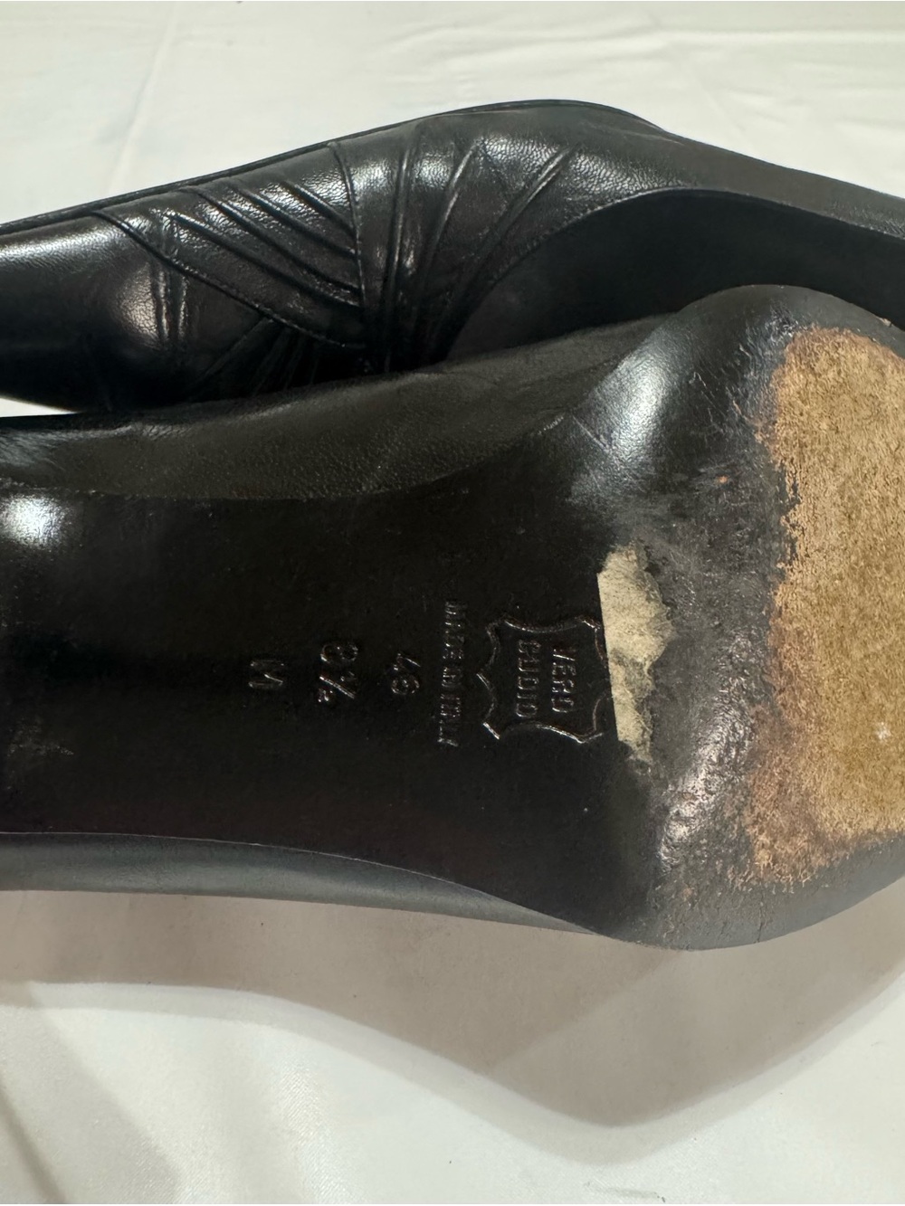 Vintage Via Spiga Made Italy Classic Black Leather Pointed-Toe Pumps - Picture 6 of 7